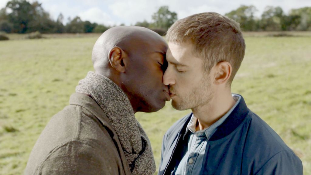 Crítica Man in an Orange Shirt: a dificuldade para&nbsp;amar