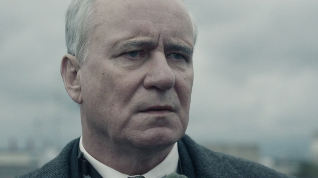 Crítica Chernobyl: arrogância e&nbsp;mentiras