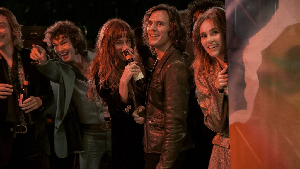 Crítica Daisy Jones & The Six: ótimas músicas, trama&nbsp;esquecível